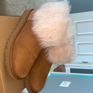 New Mini toscana cuff Uggs